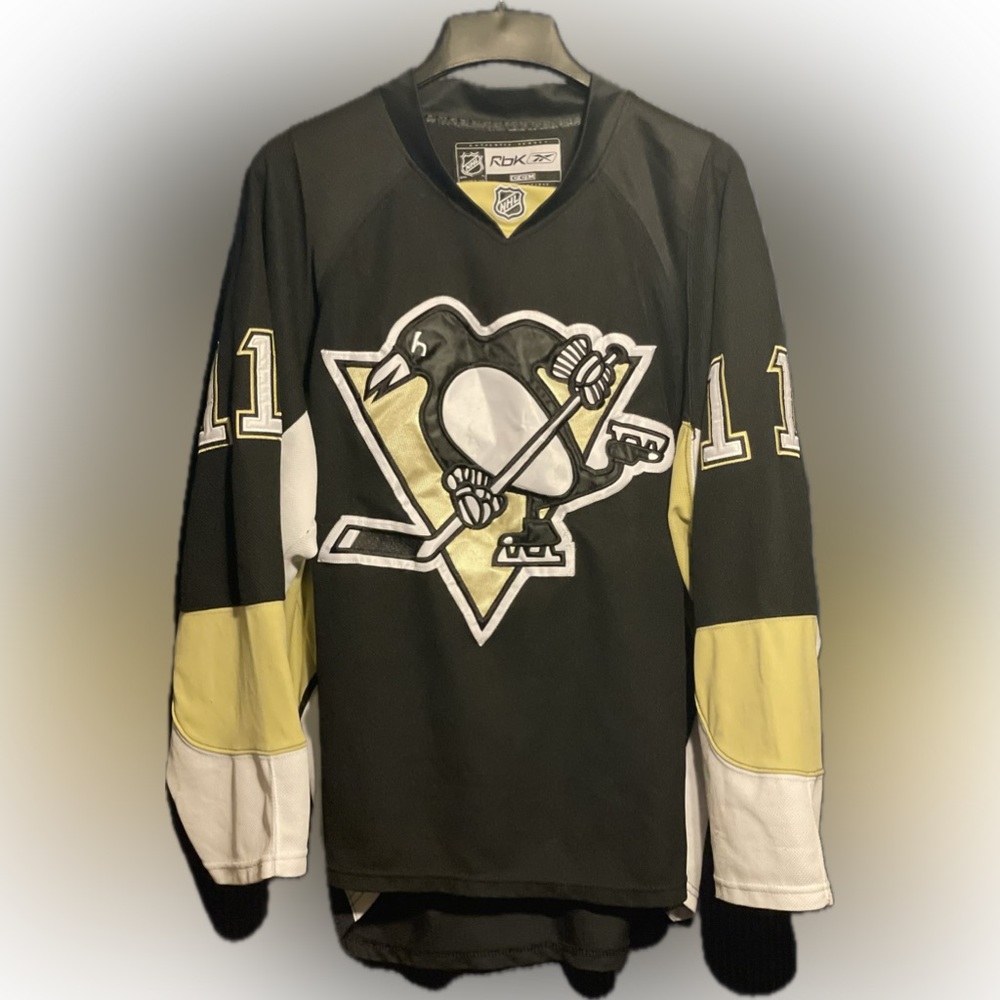 Pittsburgh Penguins Jordan Staal #11 Reebok Hockey Jersey NHL Men’s Size 52